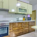 Apartment Mato Pirovac