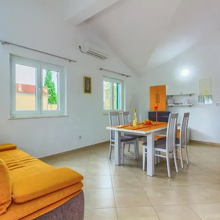 Apartment Mato