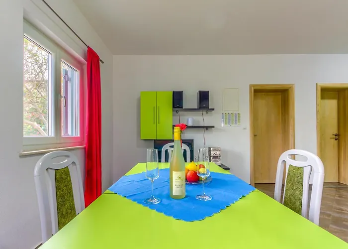 Appartement Mato Pirovac